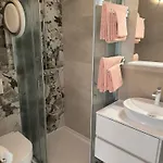 Apartment Lupus *